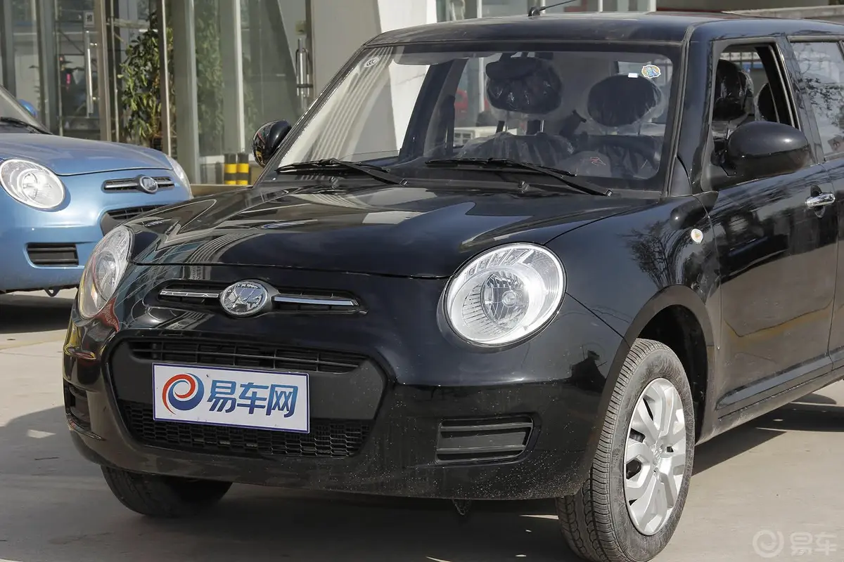 力帆3301.3L VVT 手动 标准型车头局部