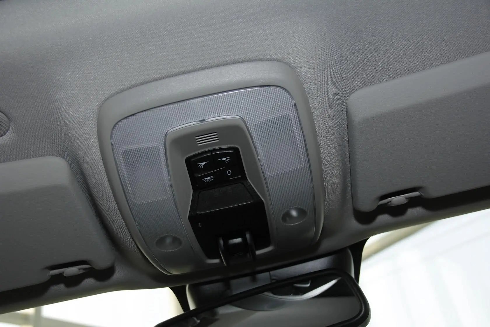 沃尔沃XC60(进口)2.0T T5 改款 智雅版前排车顶中央控制区
