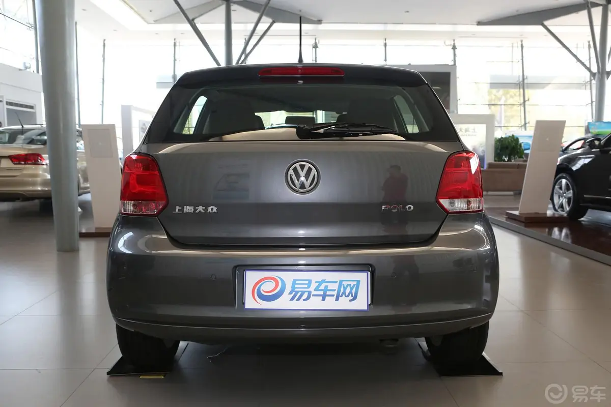 Polo1.4L 自动 豪华版正后水平