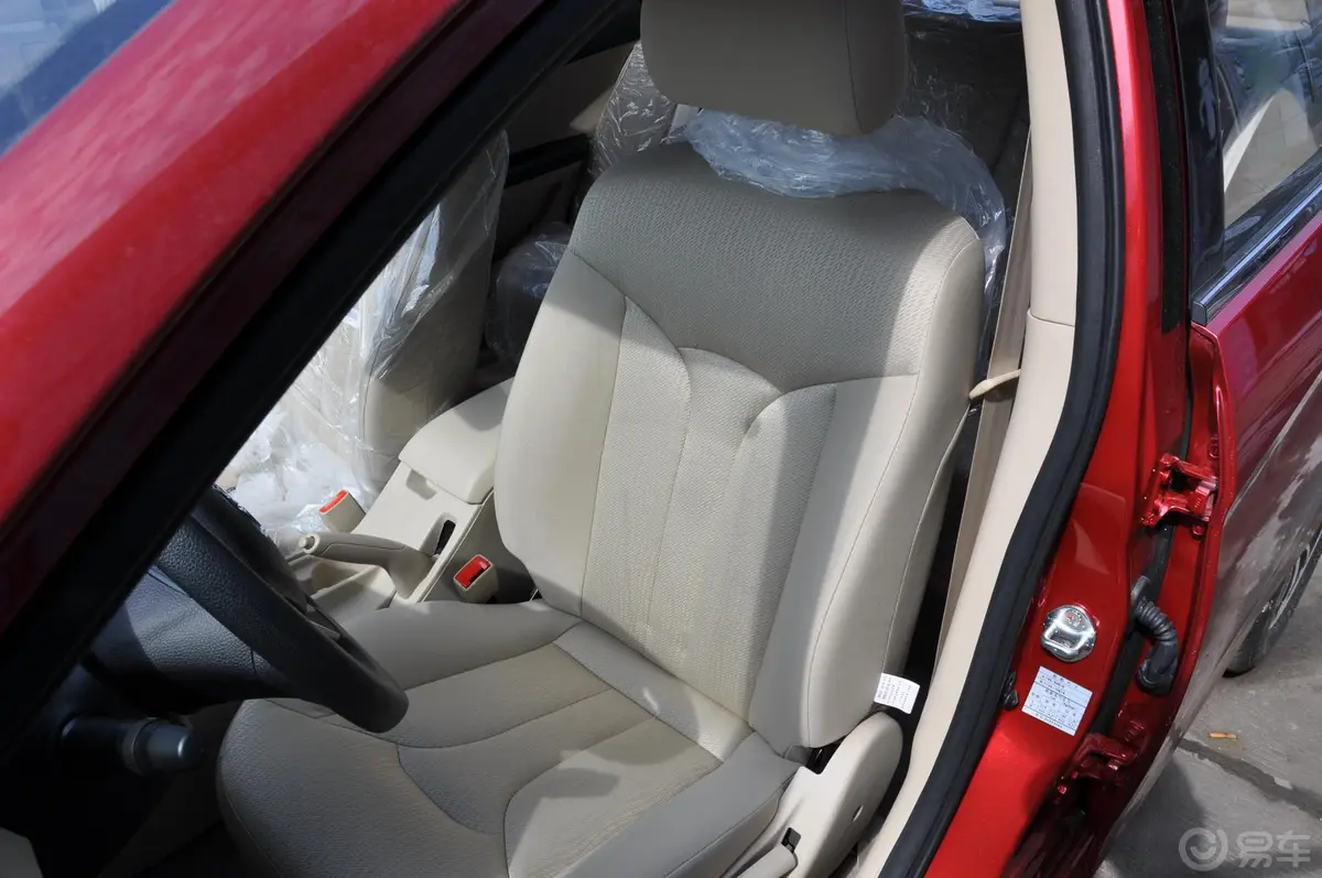 V6菱仕1.5L 手动 标准版驾驶员座椅