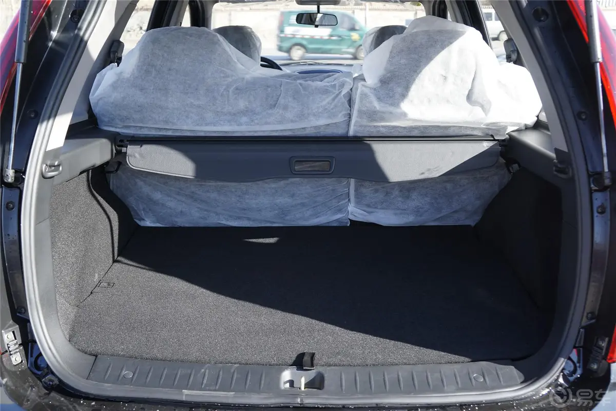 景逸X5X5 1.8T 手动 尊贵型行李箱空间