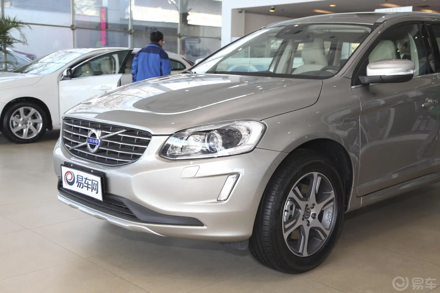 沃尔沃XC60(进口)3.0T T6 智尚版车头局部