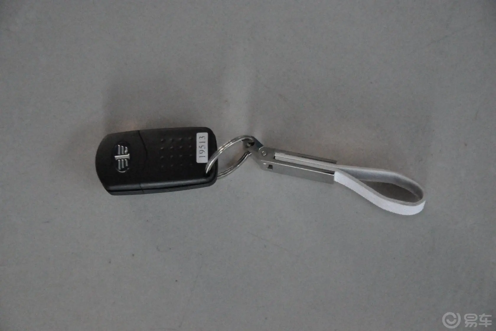 奔腾B501.6L 手动 舒适型钥匙