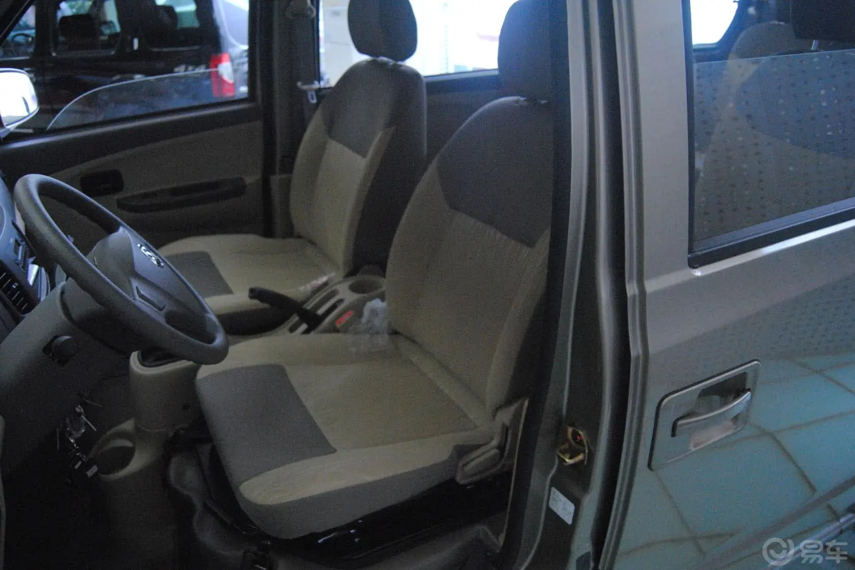 俊风1.3L 手动 舒适型驾驶员座椅