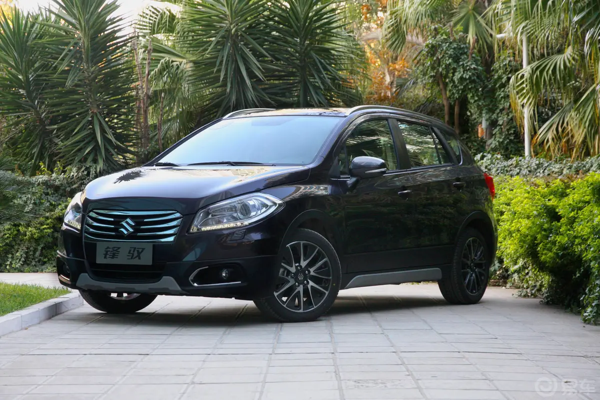 锋驭1.6L CVT 尊贵型外观