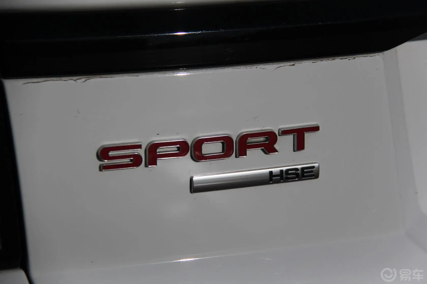 揽胜运动版3.0 V6 SC 汽油版 锋尚创世版尾标