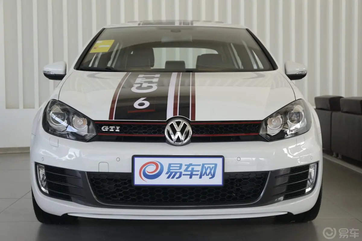 高尔夫GTI 2.0L 双离合 舒适版正前水平