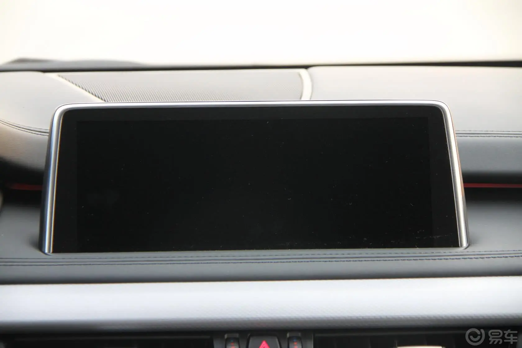 宝马X5(进口)xDirve50i M运动型中控台DVD屏幕导航界面