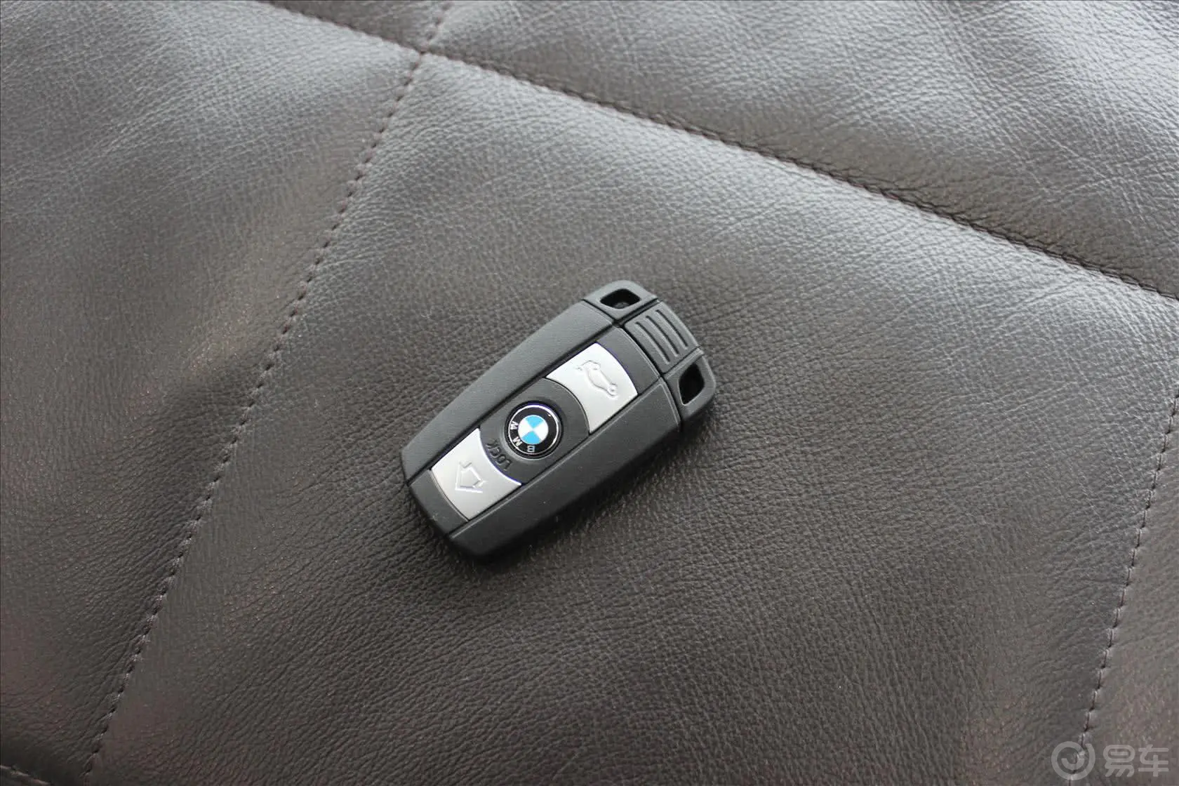 宝马Z4sDrive20i 手自一体 领先版钥匙