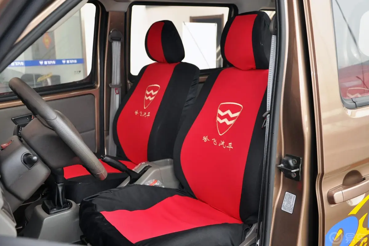中意V5 1.3L 手动 舒适型驾驶员座椅