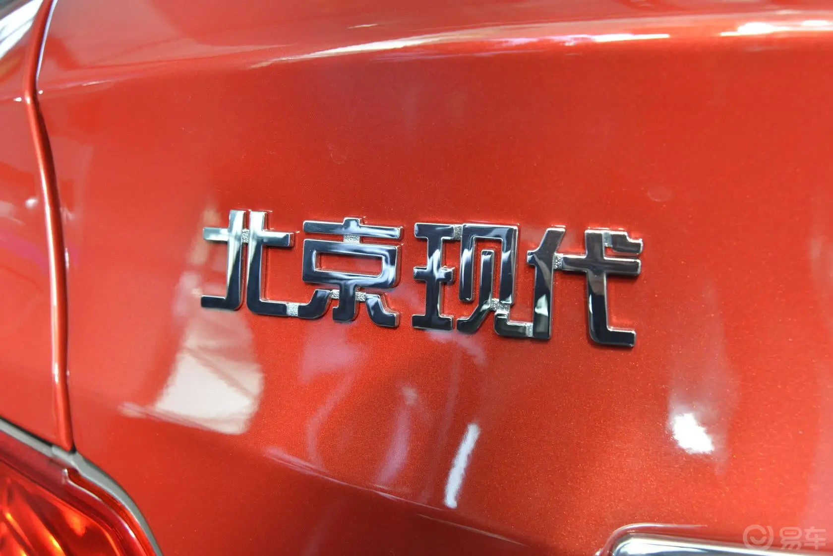 瑞纳三厢 1.4L GS AT外观