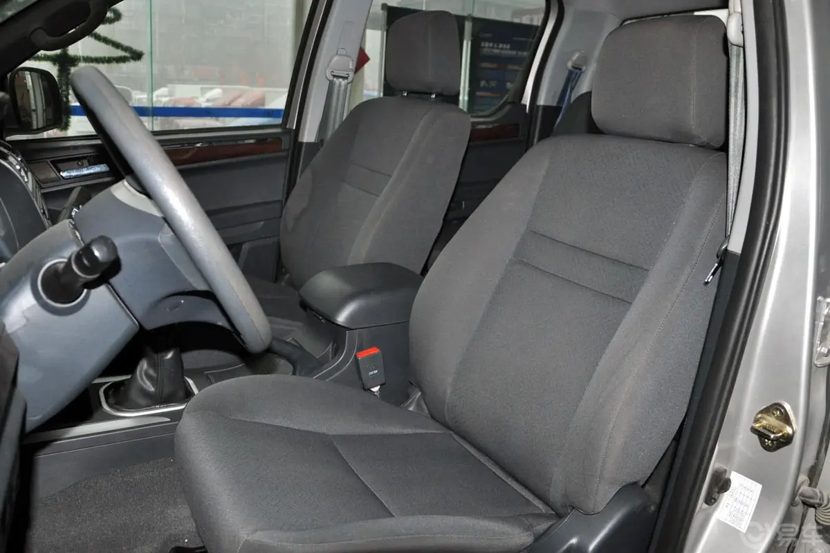 拓陆者E32.8T 手动 两驱 舒适版 柴油 驾驶员座椅