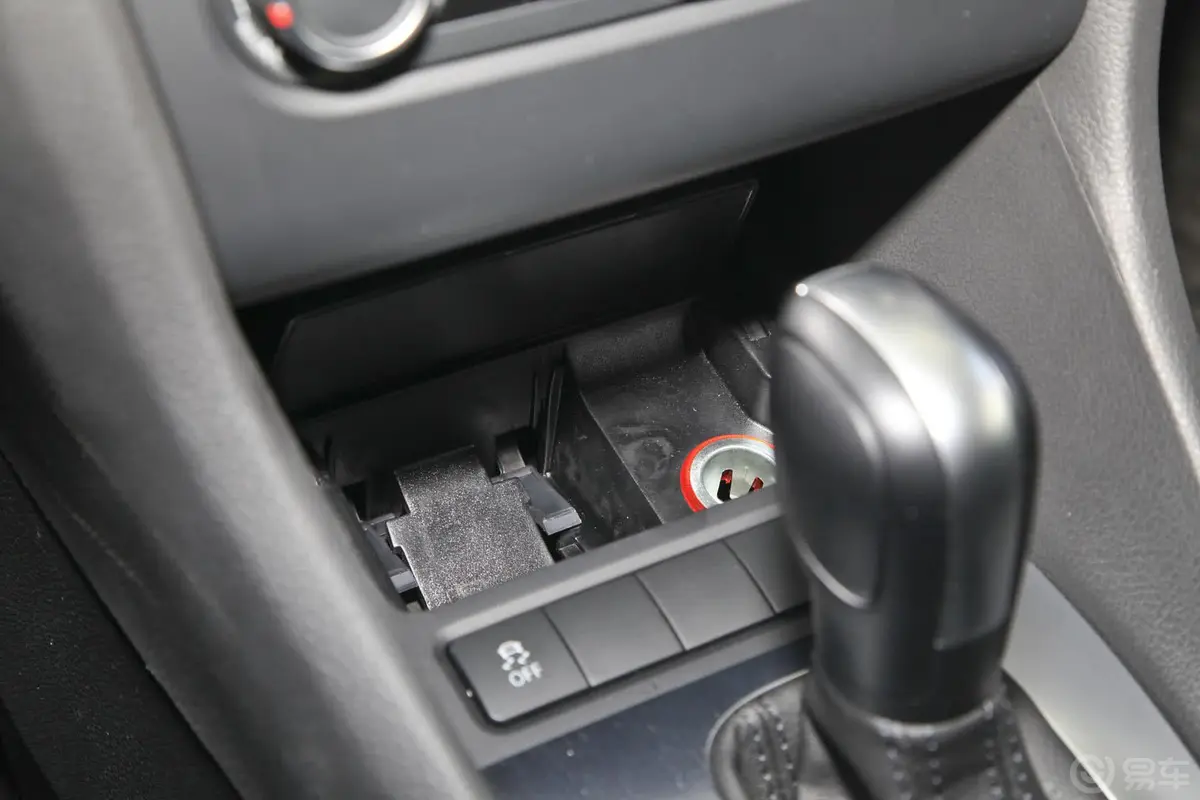 高尔夫1.6L 自动 舒适型内饰