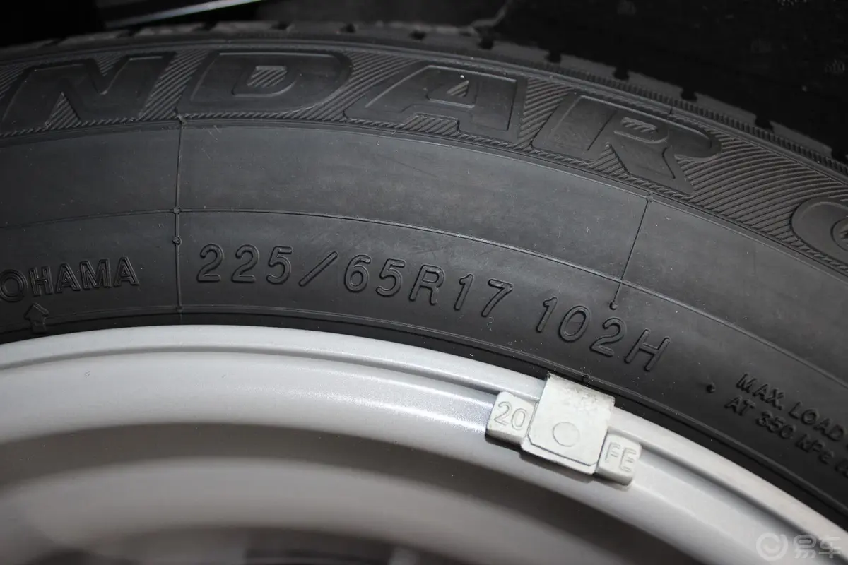 马自达CX-52.0L 自动 两驱 都市型备胎规格