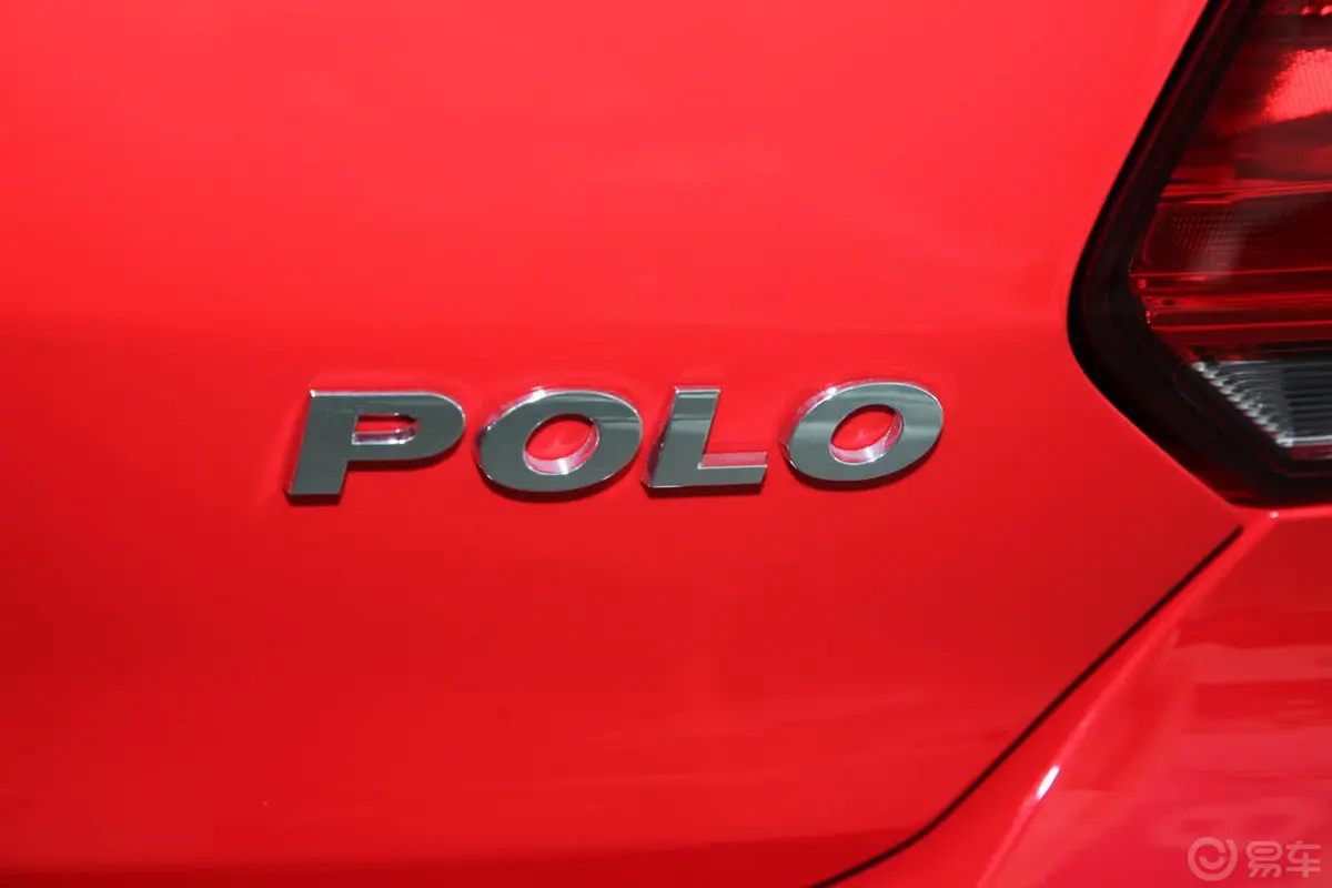 Polo1.4L 手动 风尚版尾标