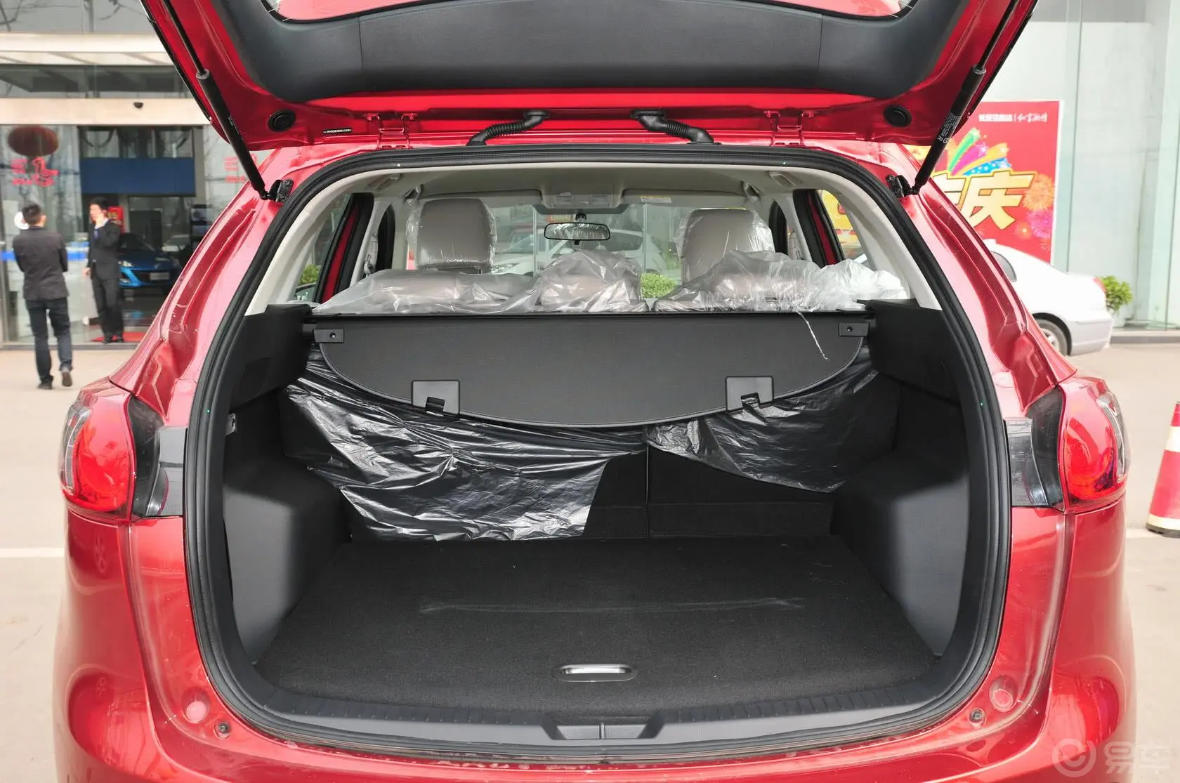 马自达CX-52.0L 手动 两驱 舒适型行李箱空间