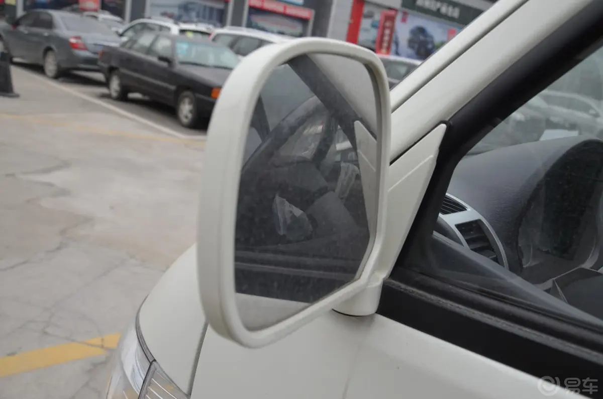 金威2.5L 手动 柴油车型-客货两用后视镜镜面（后）