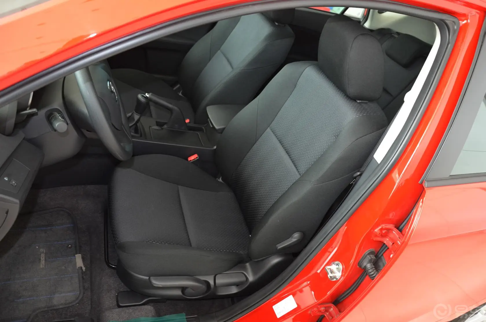 马自达3 星骋两厢 1.6L 手动 舒适型驾驶员座椅