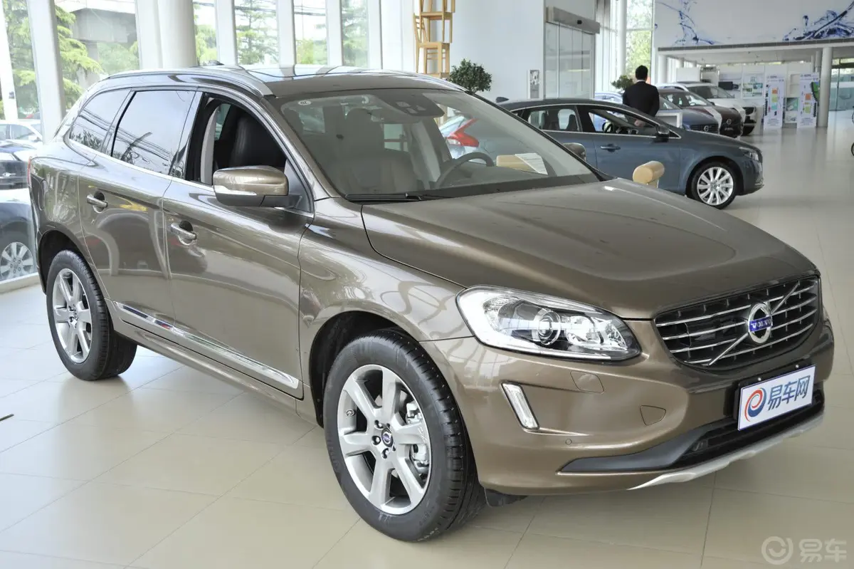 沃尔沃XC60(进口)3.0T T6 AWD 个性运动版后悬挂