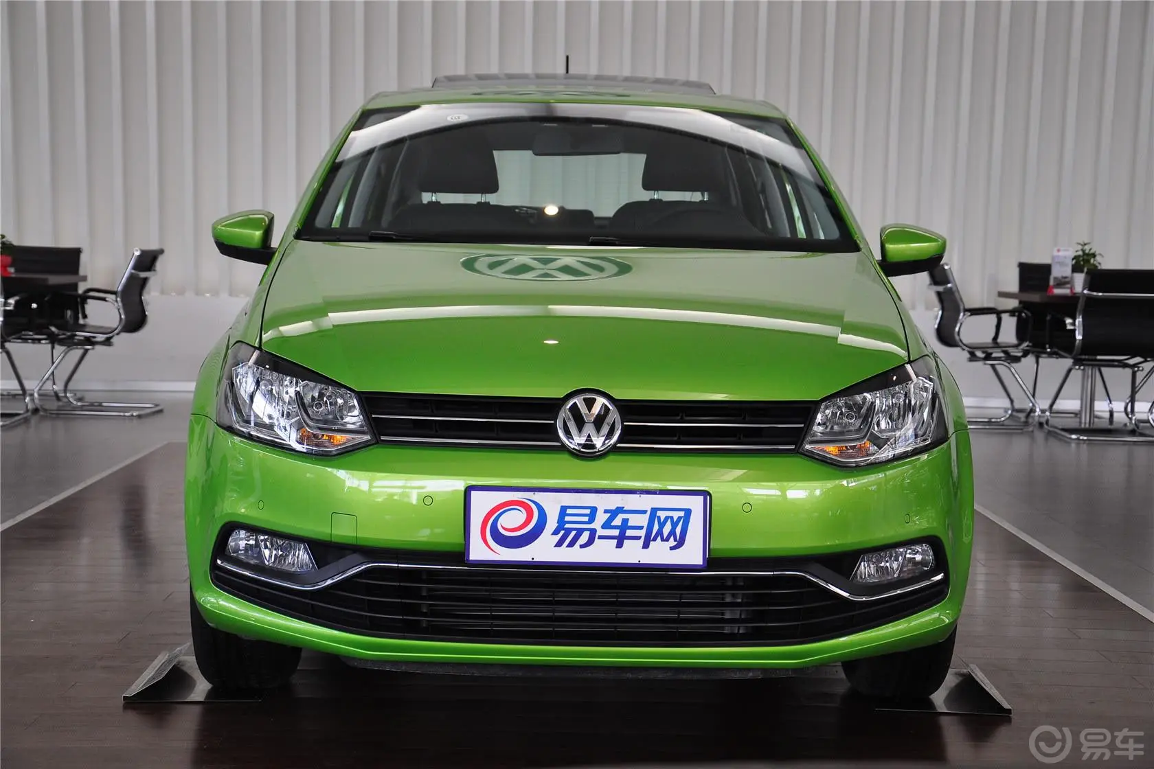 Polo1.6L 自动 豪华版正前水平