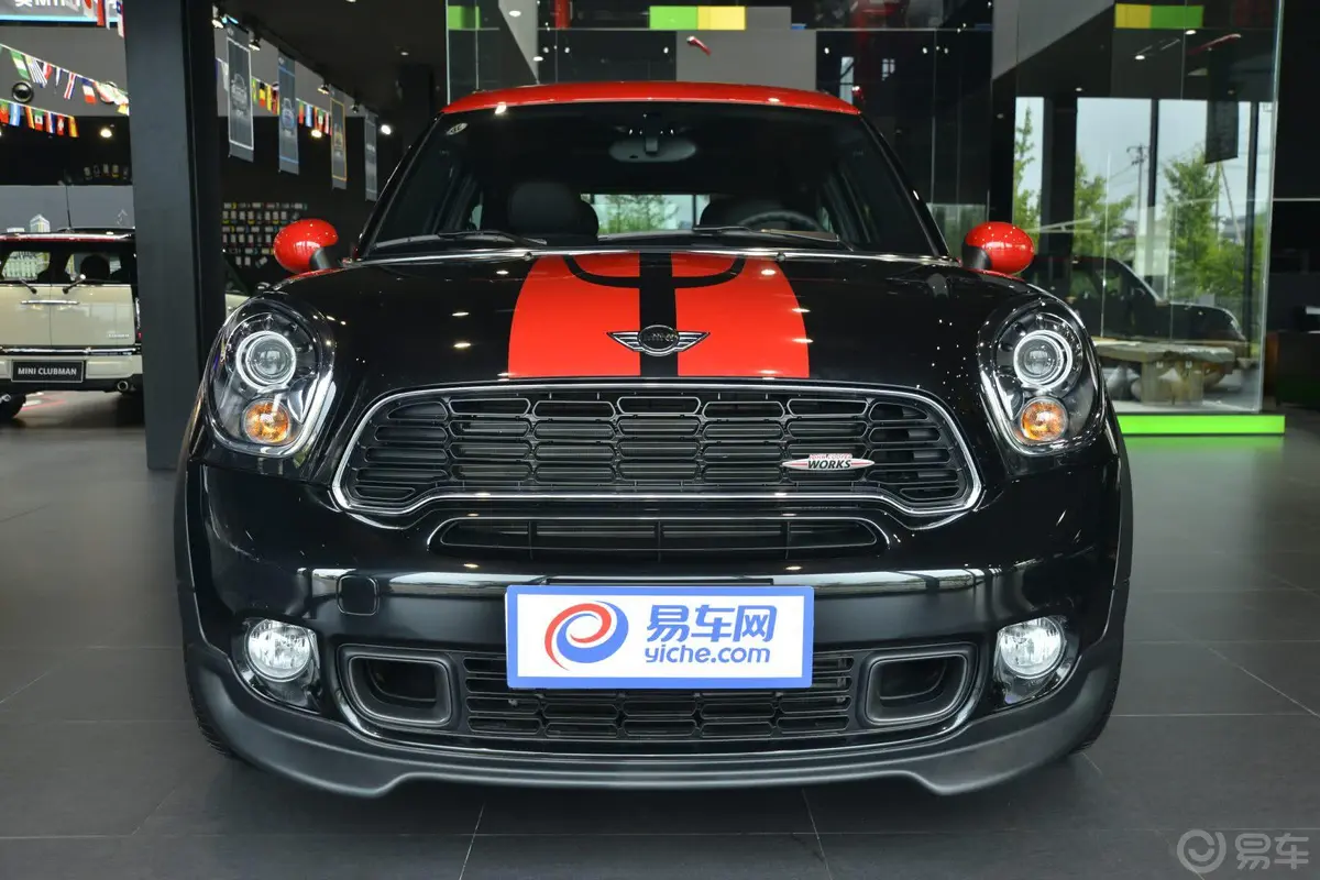 MINI JCW PACEMAN1.6T JCW ALL 4正前水平