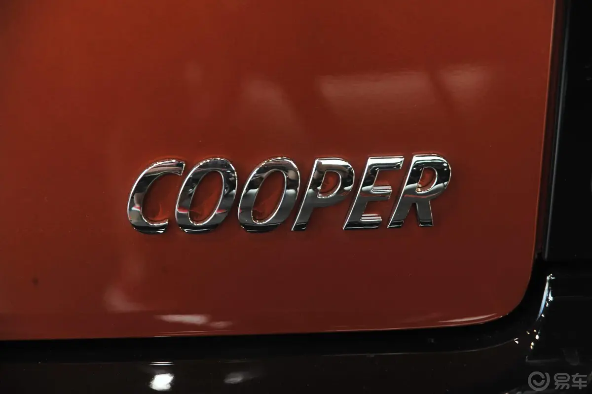 MINI CLUBMANCOOPER Excitement外观