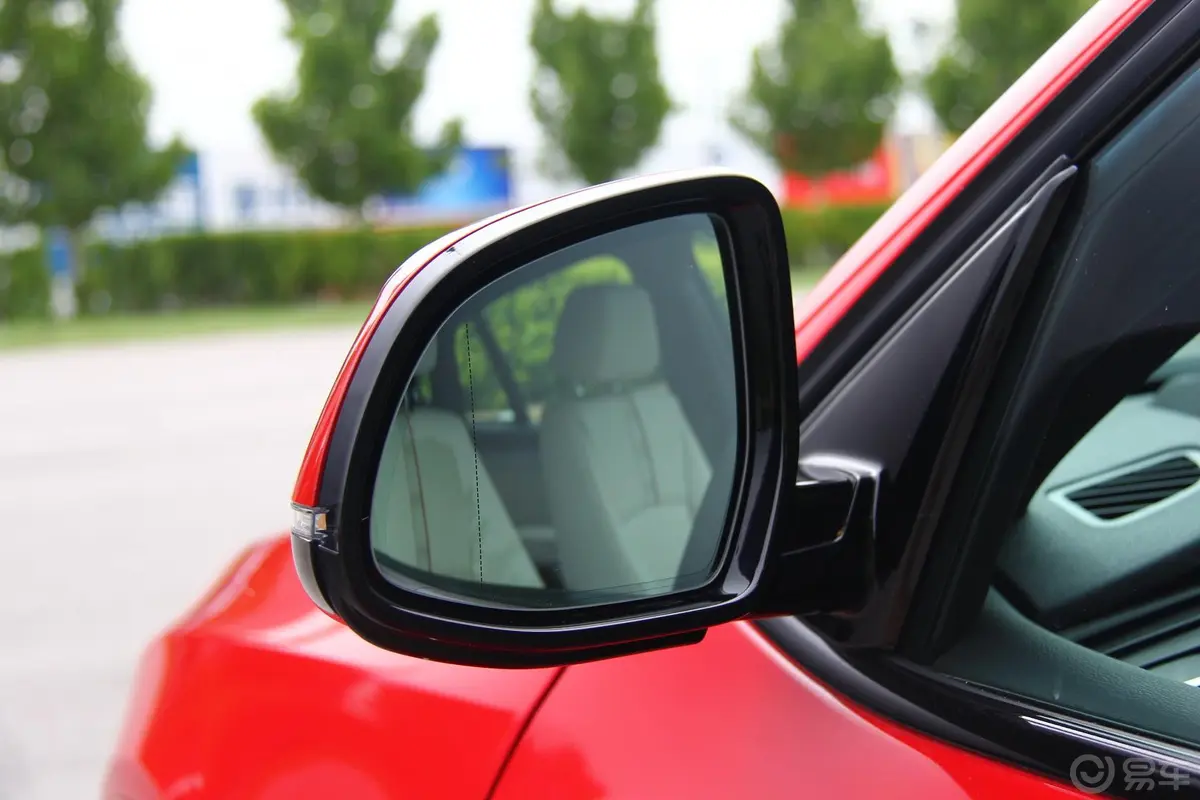宝马X4xDrive35i M运动版后视镜镜面（后）