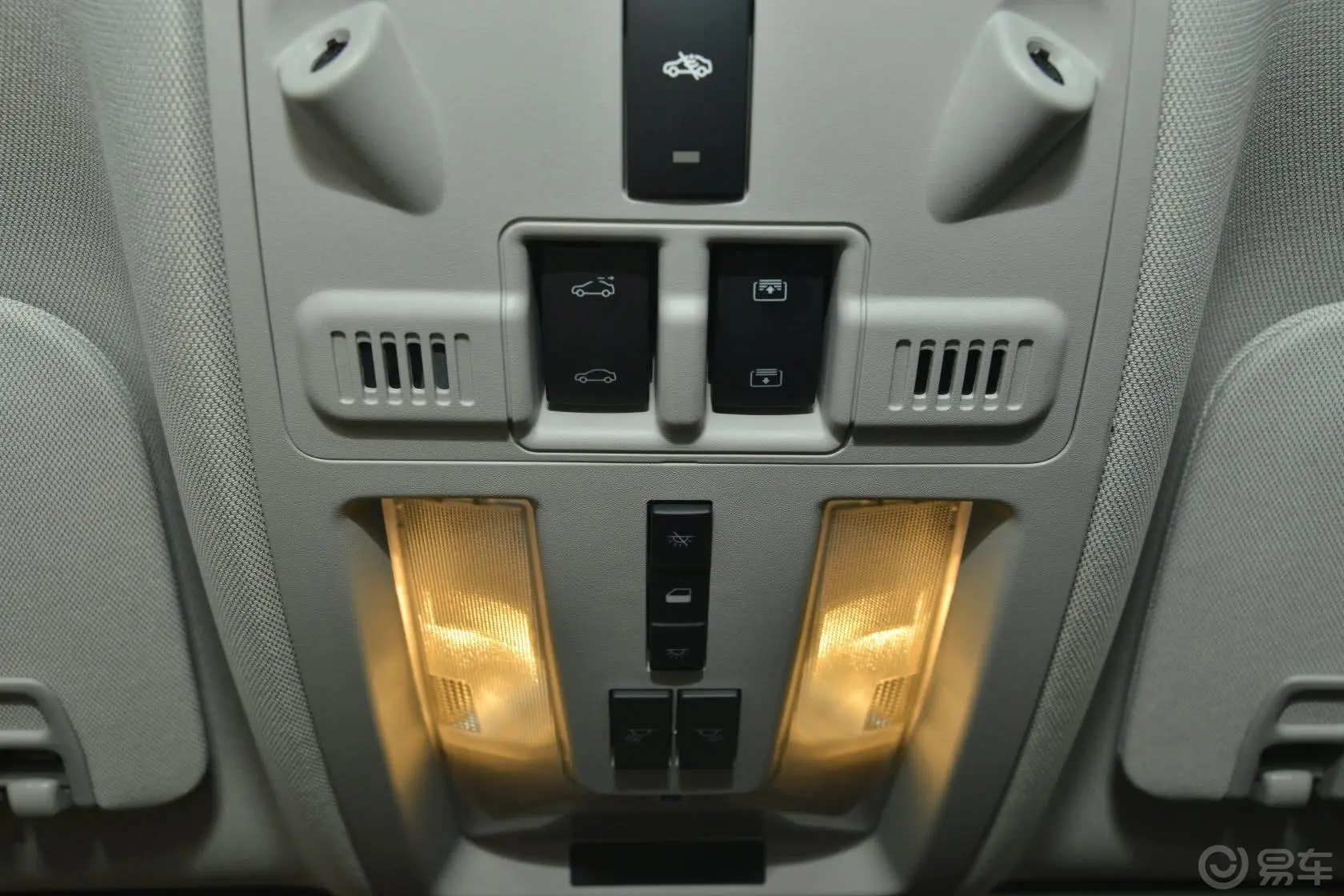 凯迪拉克SRX3.0L 手自一体 舒适型内饰