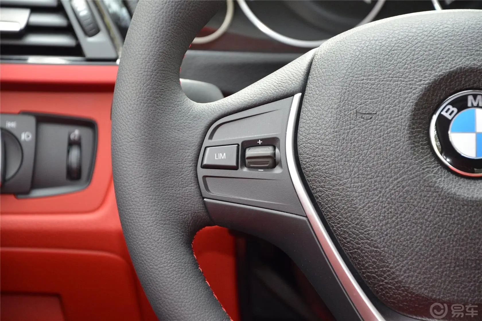 宝马4系双门轿跑车 420i 设计套装型方向盘功能键（左）