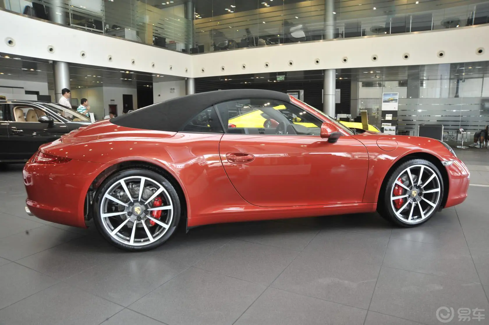 保时捷911Carrera S Cabriolet 3.8L外观