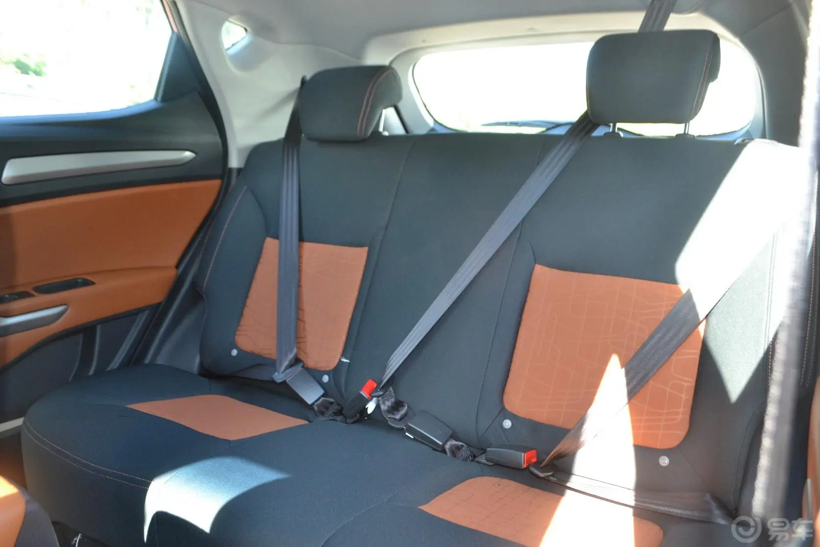 瑞风S31.5L 5MT 舒适型后排座椅
