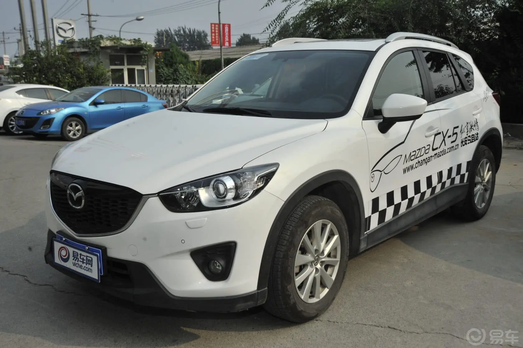 马自达CX-52.0L 自动 四驱 尊贵型外观