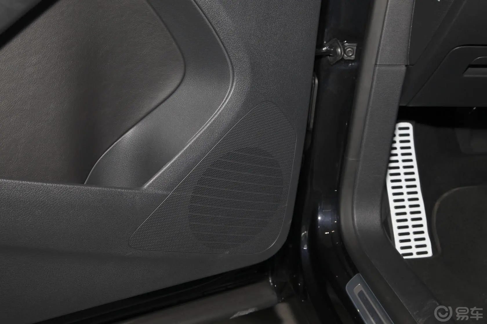 Tiguan2.0 TSI R Line内饰