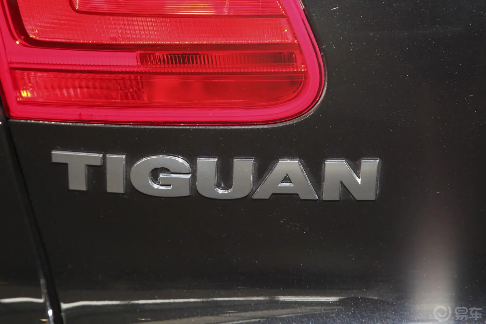 Tiguan2.0 TSI R Line尾标