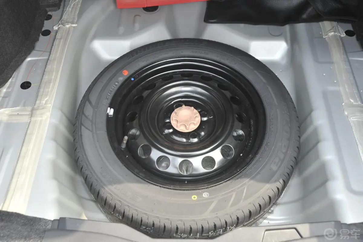 威驰1.5L 自动 智尊版备胎