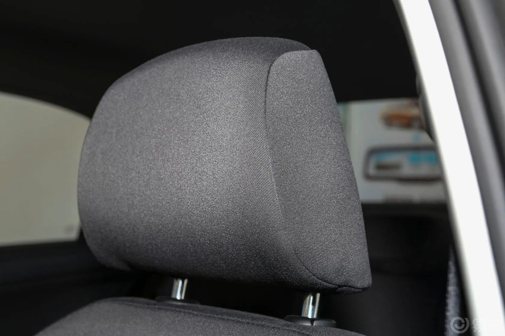 桑塔纳1.6L 自动 风尚版驾驶员头枕