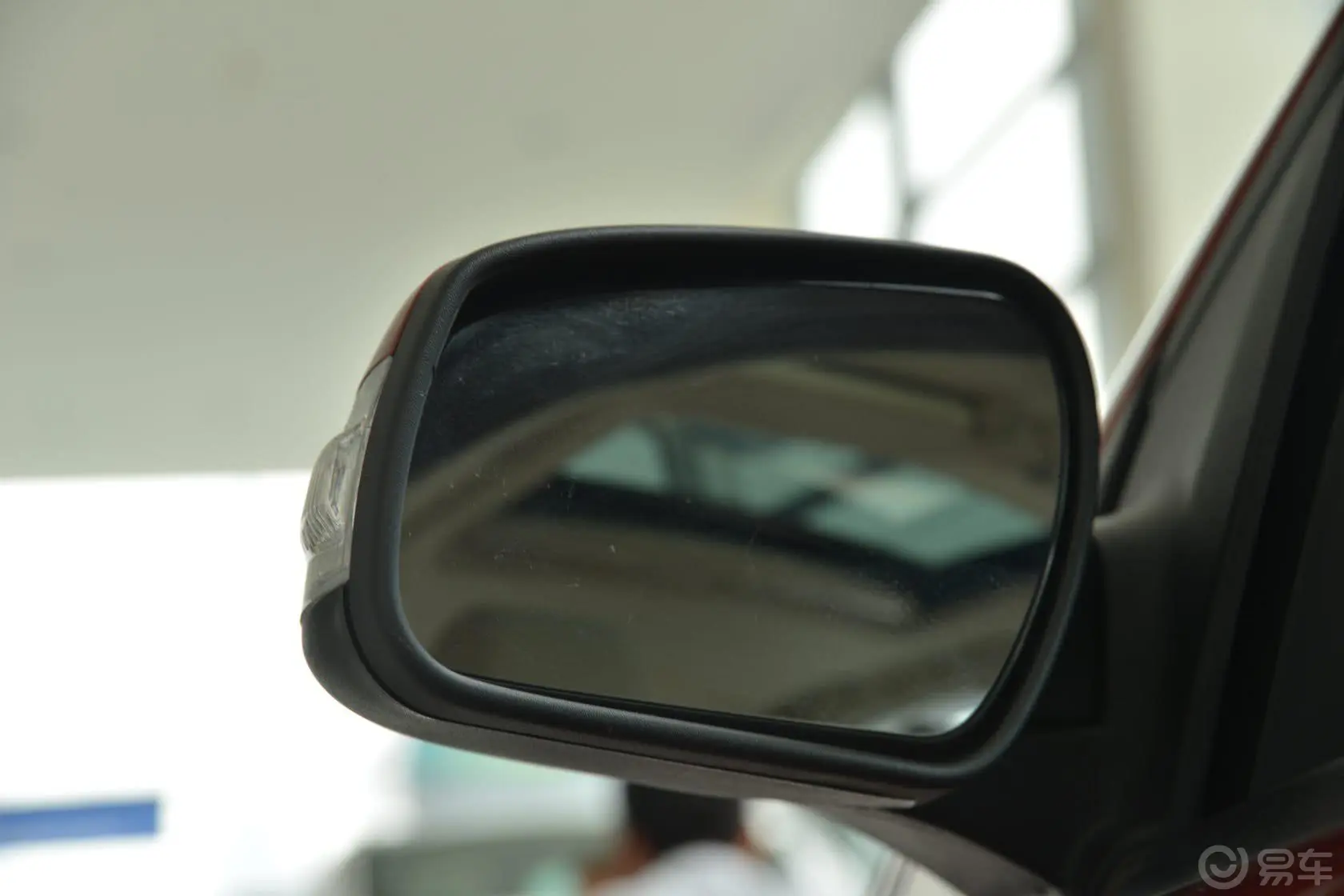 福克斯三厢 经典款 1.8L 手动 时尚型后视镜镜面（后）