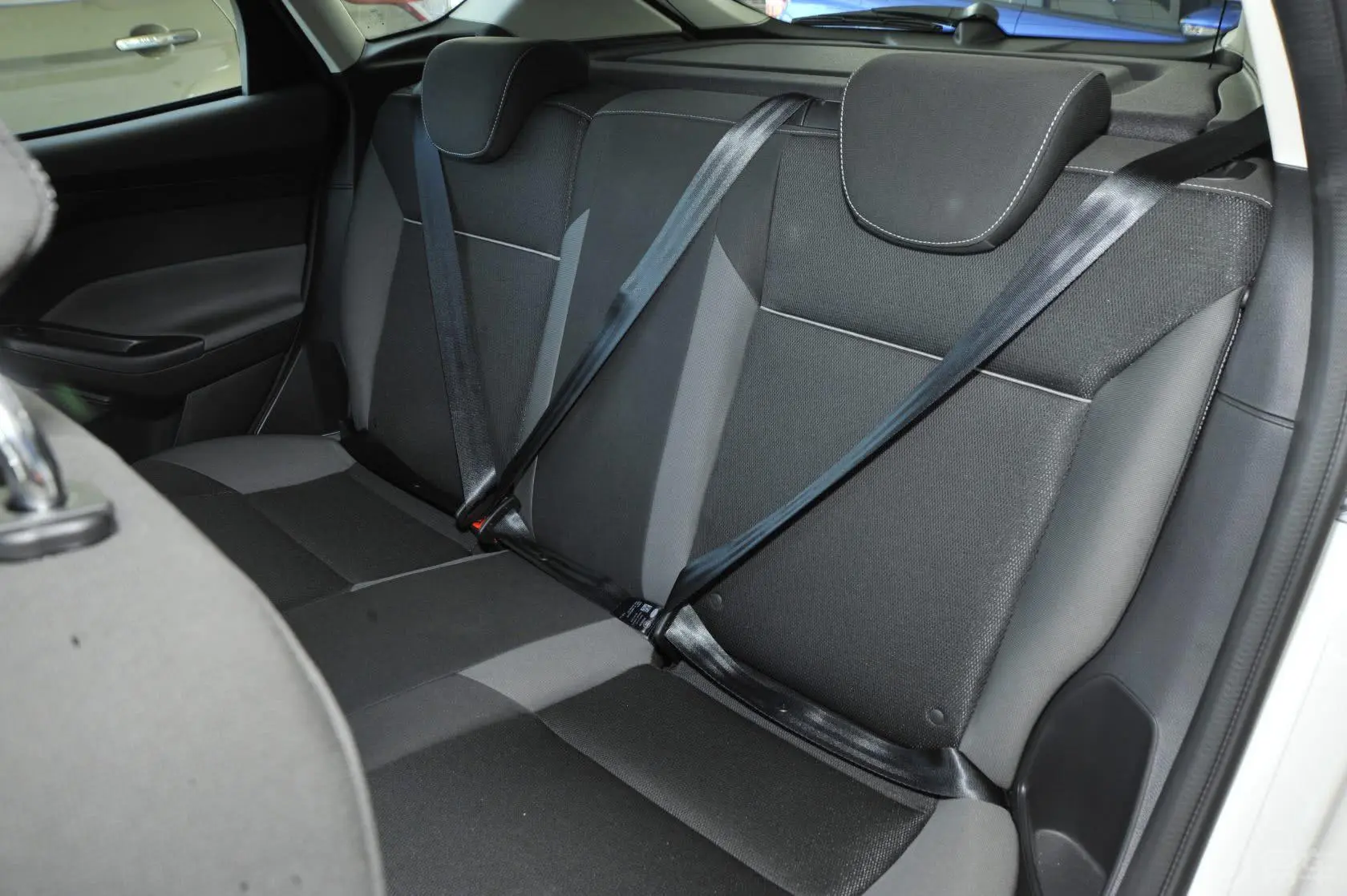 福克斯两厢 1.6L 自动 舒适型后排座椅