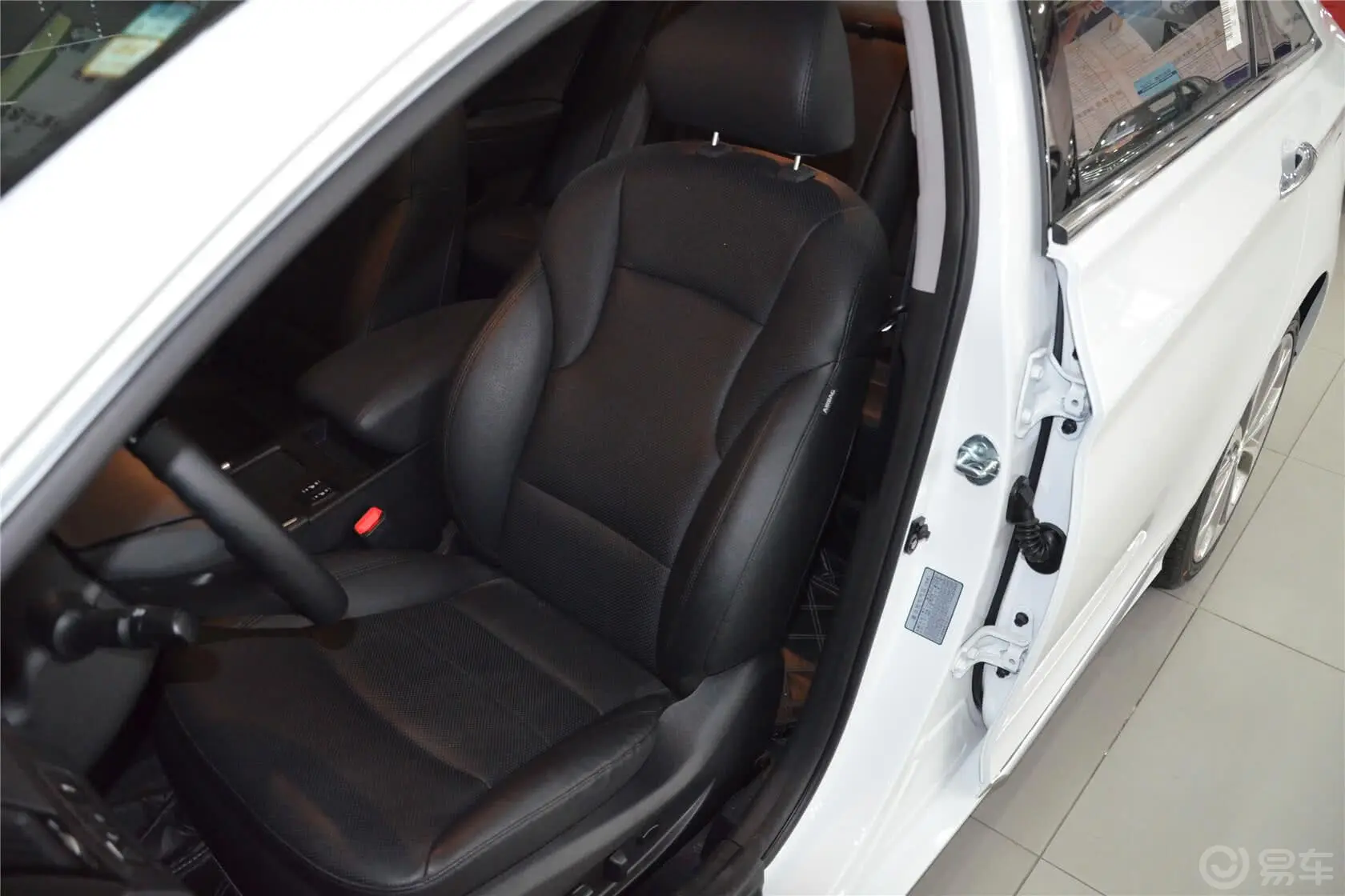 索纳塔2.4L 自动 GLX 豪华版 国五驾驶员座椅