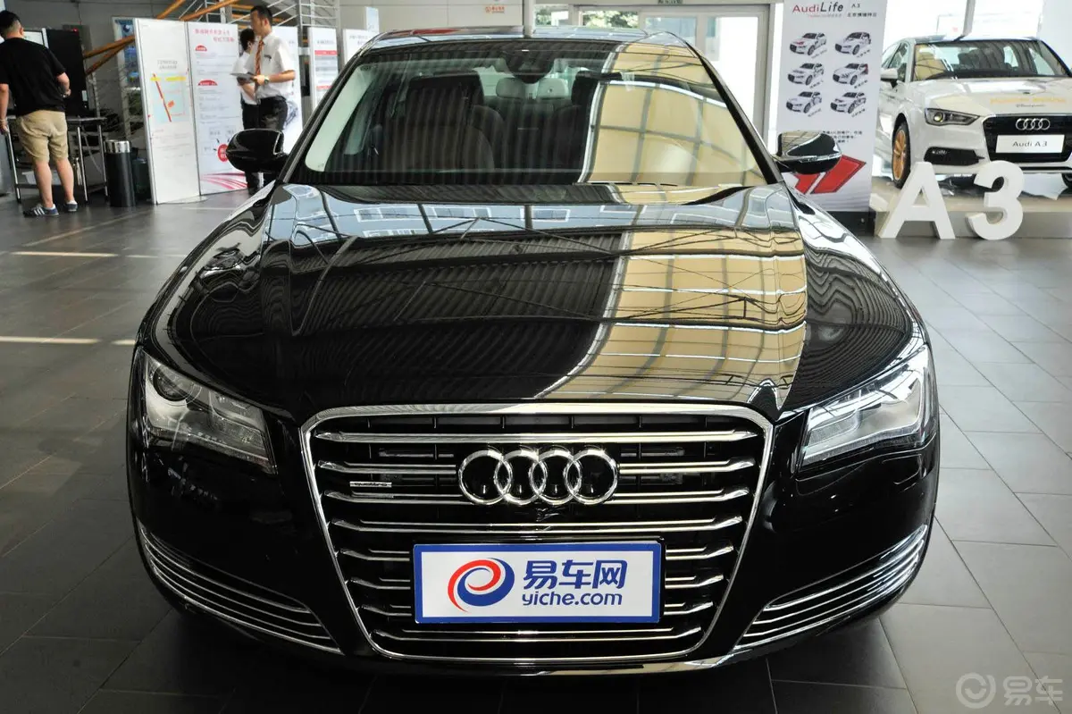 奥迪A8A8L 50 TFSI quattro专享型正前水平