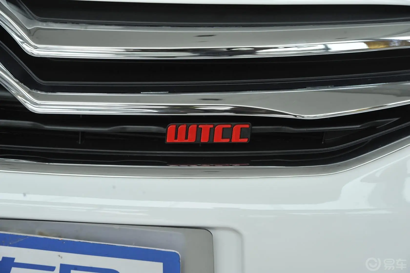 爱丽舍1.6L 手动 时尚型 WTCC纪念版外观