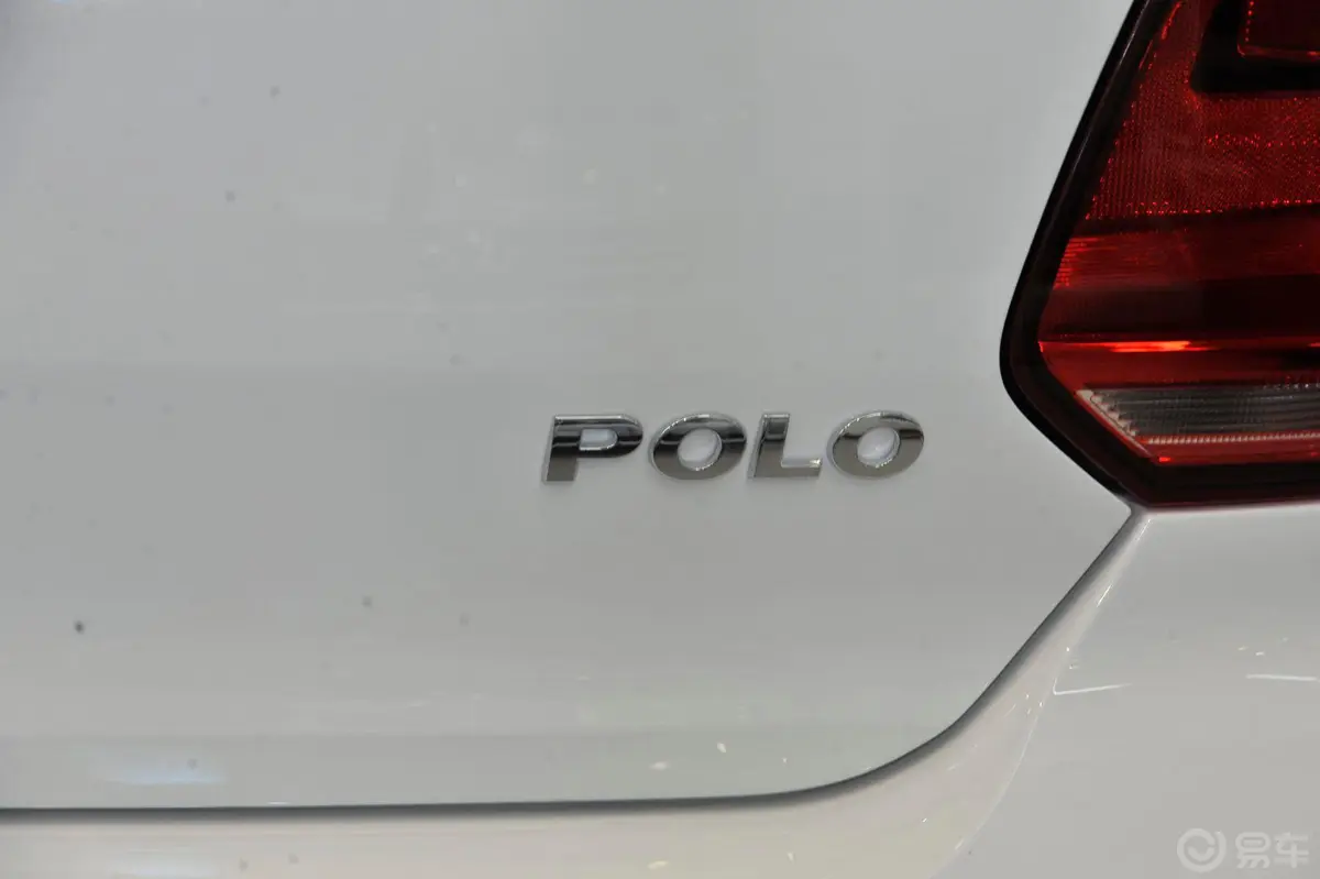 Polo1.4L 手动 风尚版尾标