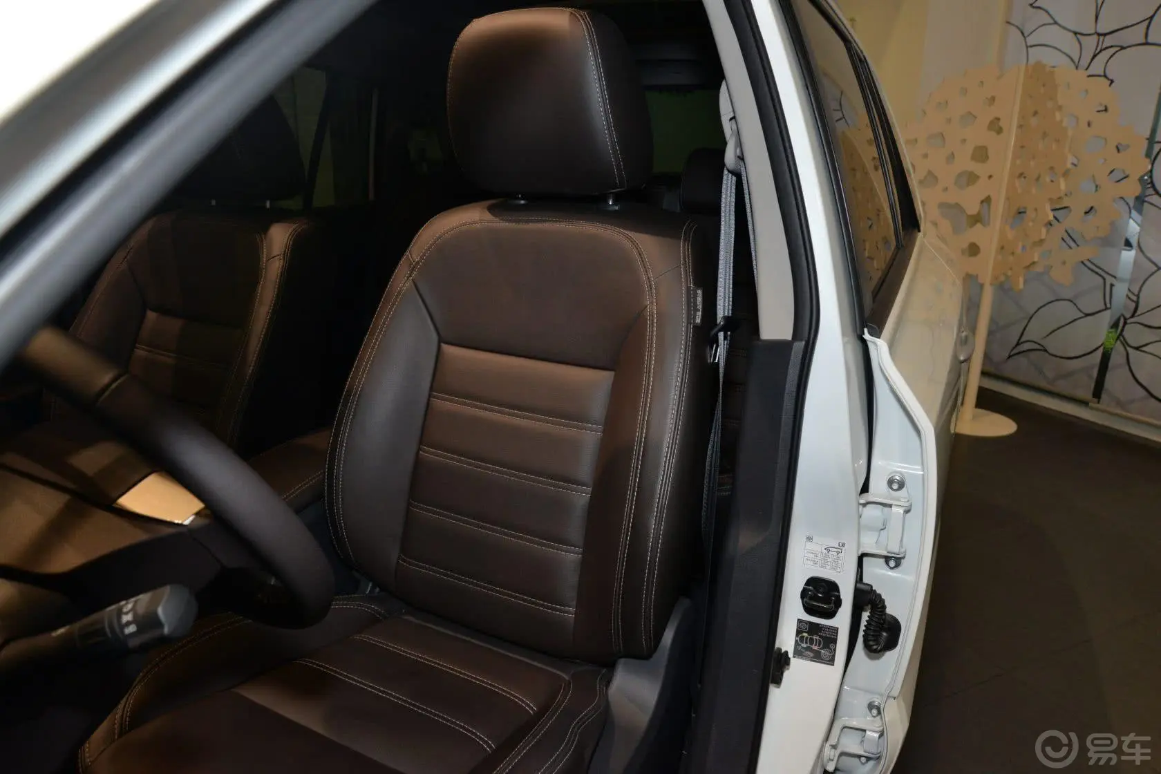 科雷傲(进口)2.5L 四驱 Touring限量版驾驶员座椅