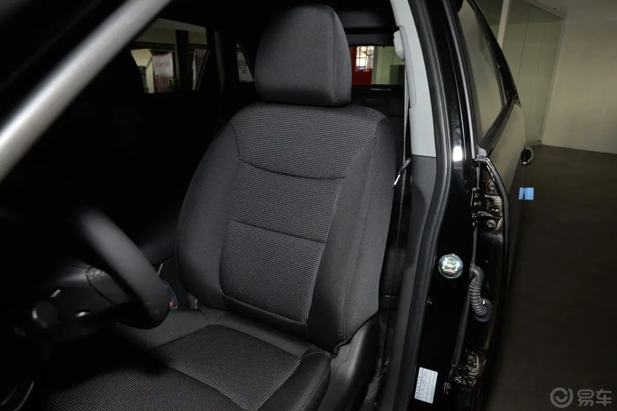 索兰托2.4L 汽油 舒适版 五座驾驶员座椅