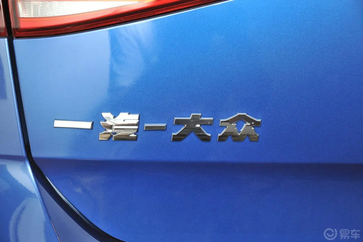 高尔夫1.6L 自动舒适型外观