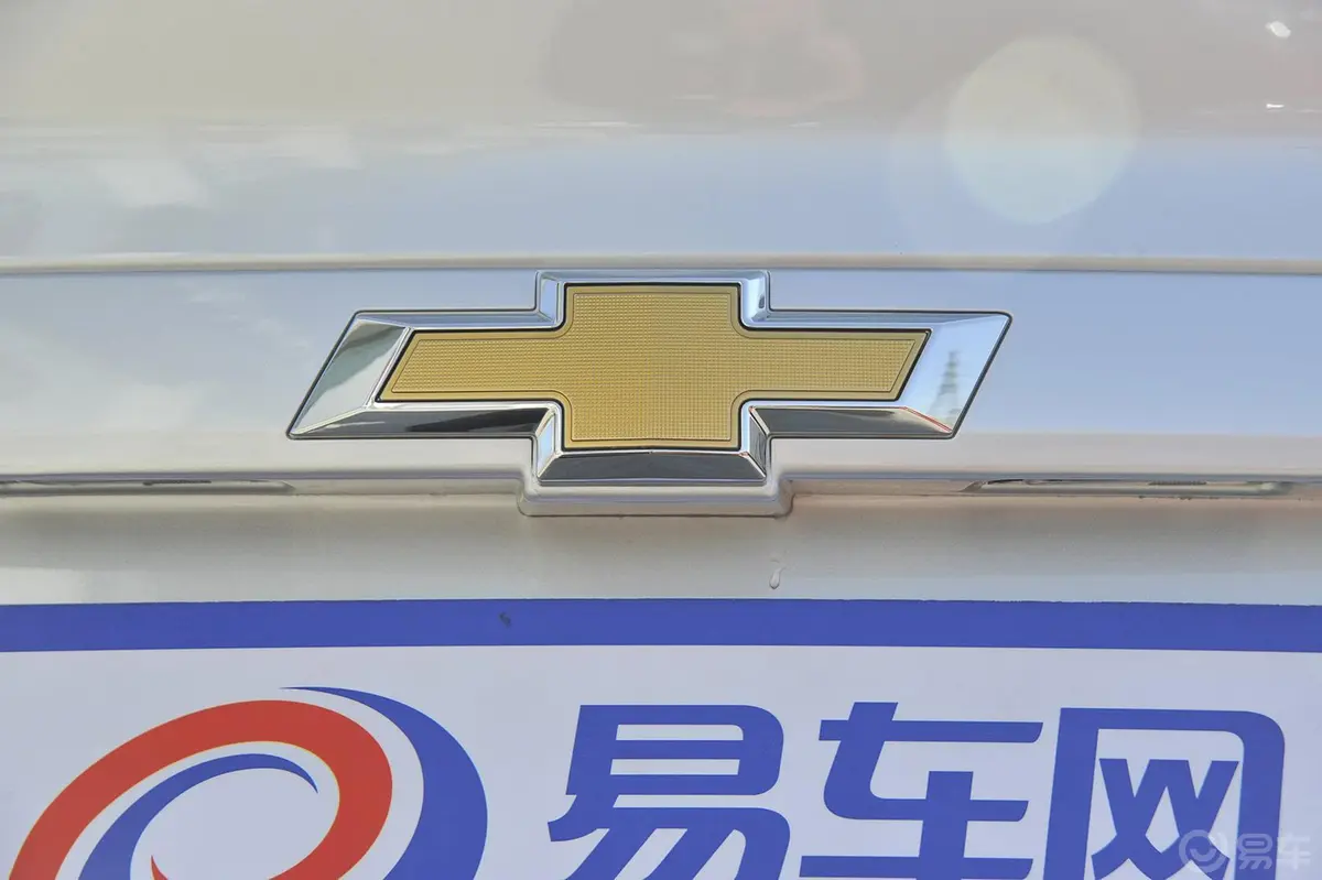 赛欧3赛欧3 1.5L 手动 幸福天窗版外观