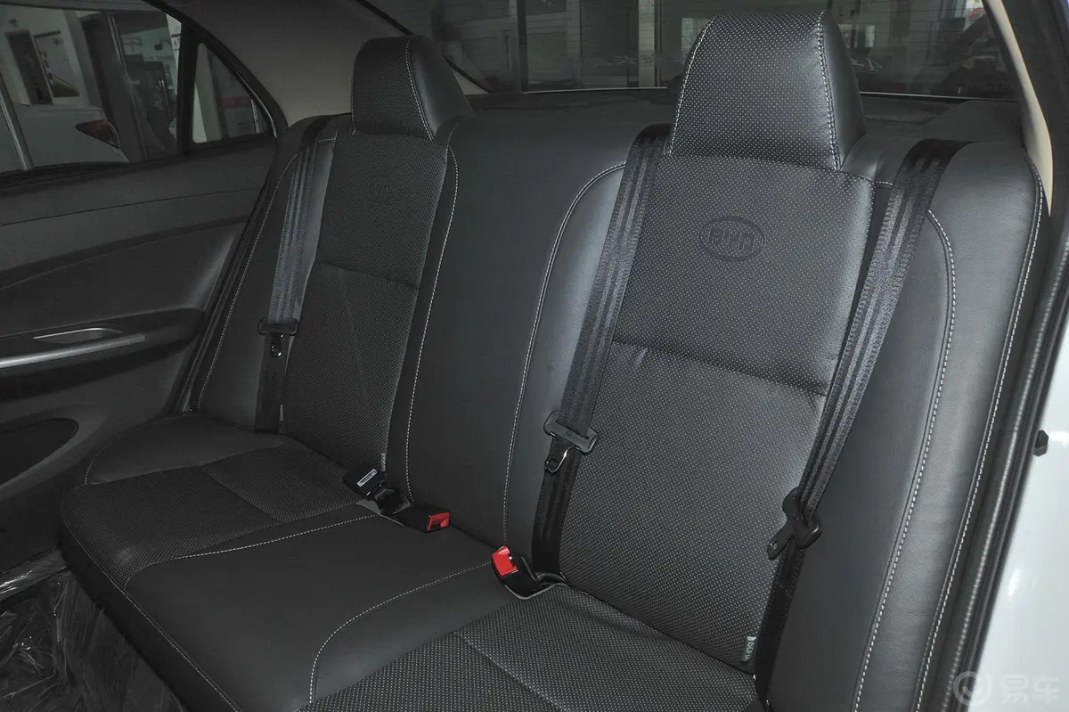 比亚迪L31.5L 自动 舒适型 节能版后排座椅