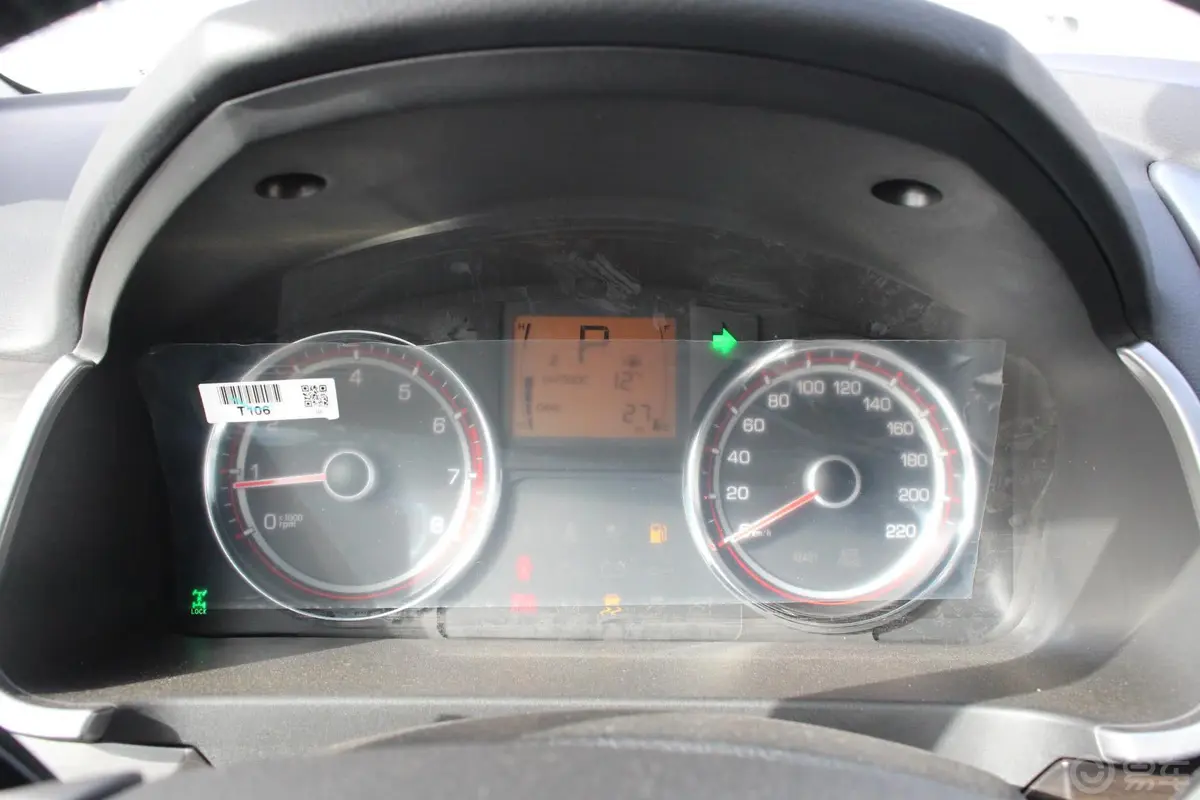 柯兰多四驱 自动 致享版仪表盘背光显示