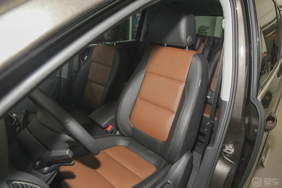 夏朗1.8L TSI 舒适型驾驶员座椅