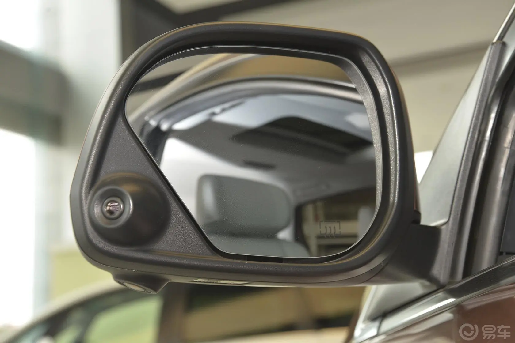 大7 SUV2.2T 自动 两驱 智慧型后视镜镜面（后）